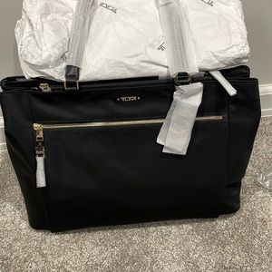 Tumi voyager bag new with tags